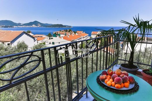 Apartment in Budva
