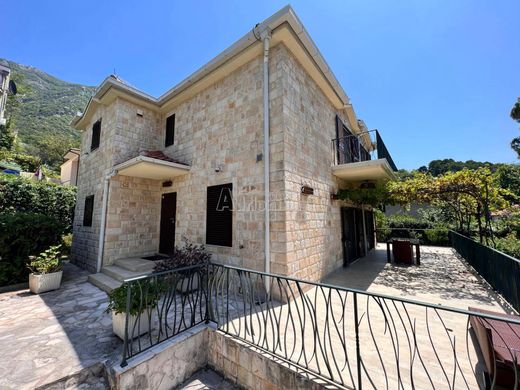 Detached House in Kotor
