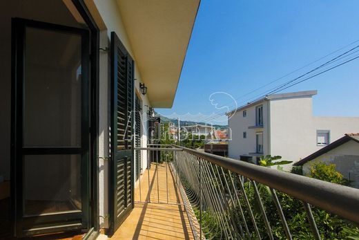 Detached House in Bar