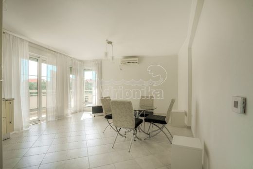 Apartment / Etagenwohnung in Budva