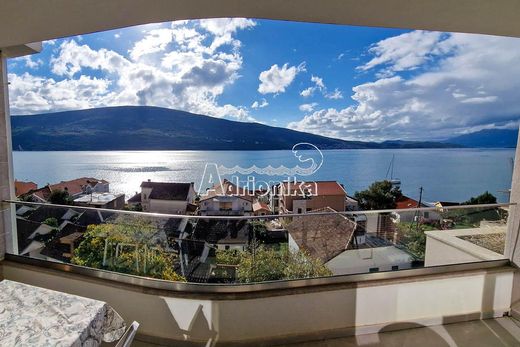 Apartment in Herceg Novi