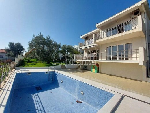 Dom jednorodzinny w Bar