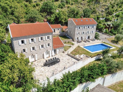 Detached House in Kotor