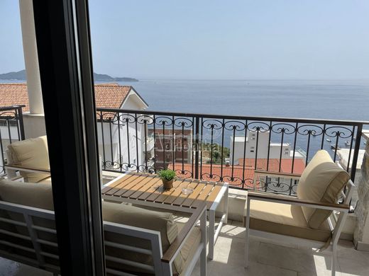 Appartamento a Budua, Budva