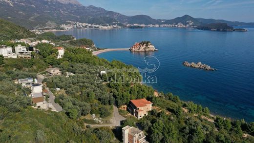 Terrain à Budva