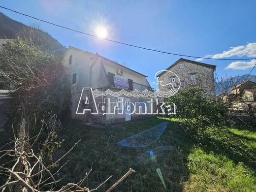 Detached House in Kotor