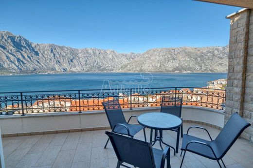 Apartment in Kotor