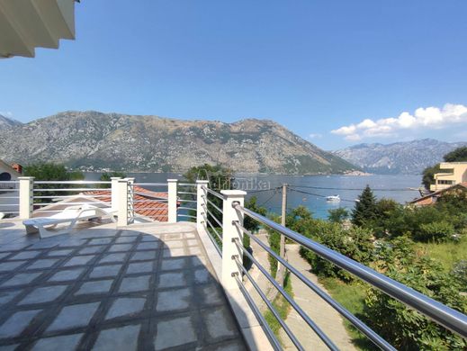 Detached House in Kotor