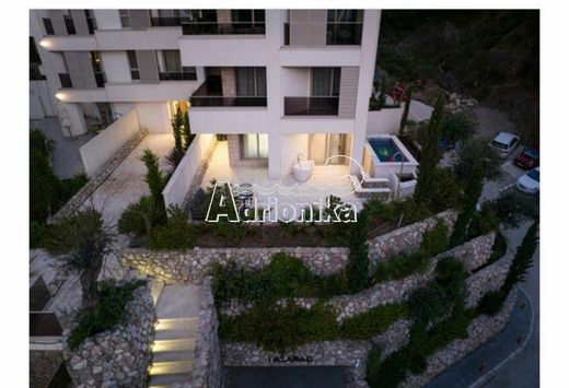 Apartment in Budva