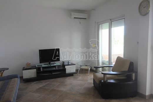 Detached House in Bar