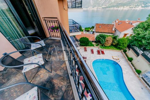 Apartment in Kotor