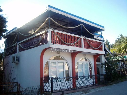Detached House in Bar