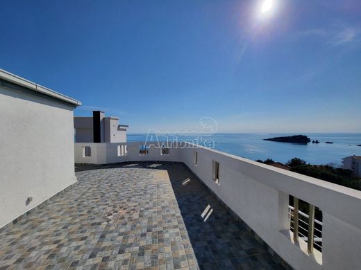 Detached House in Ulcinj