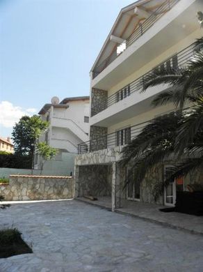 Villa in Kotor