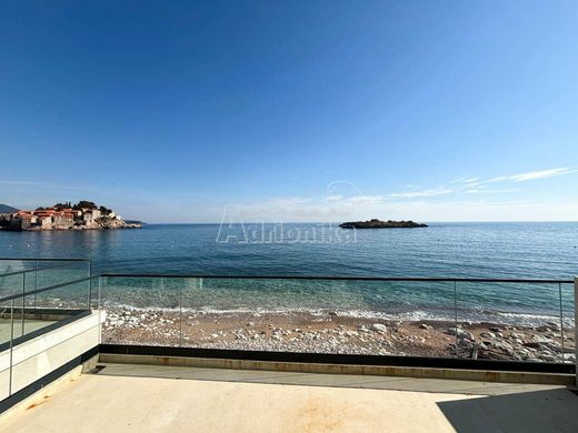 Apartment in Budva