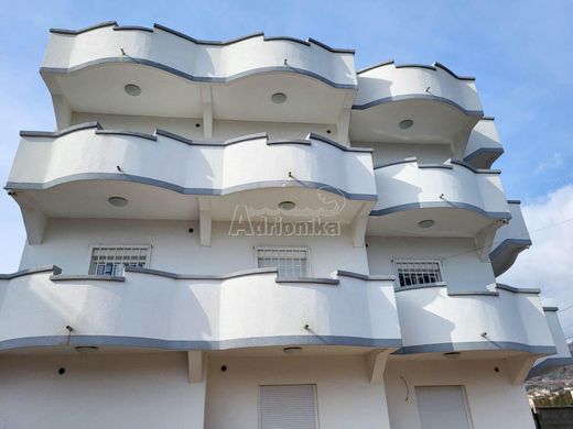 Barの一戸建て住宅