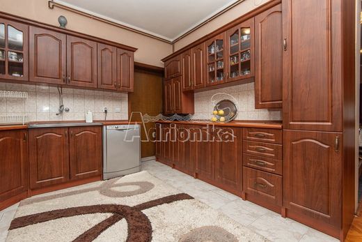 Detached House in Bar