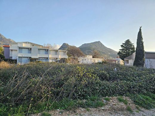 Участок, Бар, Bar