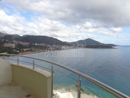 Apartment in Budva