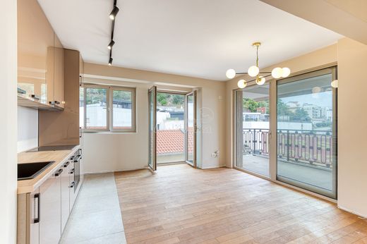 Piso / Apartamento en Budva