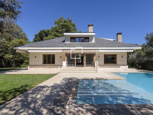 Villa a Alcobendas, Provincia de Madrid