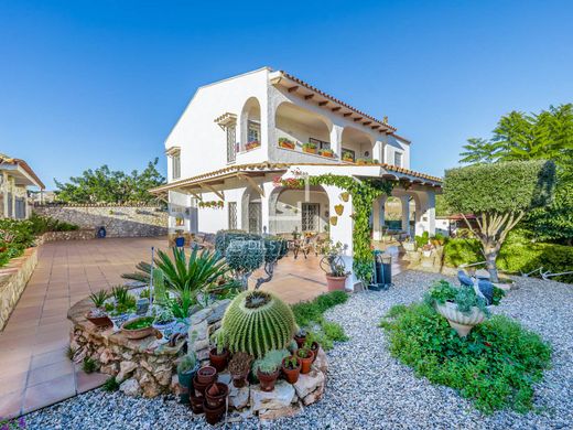 Villa in la Pobla de Montornès, Province of Tarragona