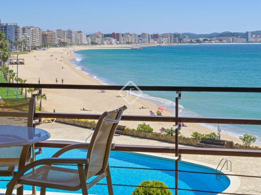 Apartment / Etagenwohnung in Sant Antoni de Calonge, Provinz Girona