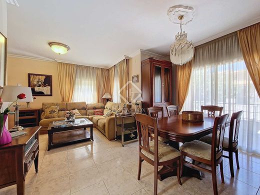 Вилла, Cubelles, Província de Barcelona