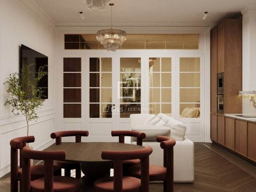 Apartment / Etagenwohnung in Valencia, Provinz Valencia