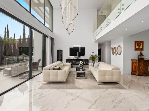 Villa à El Paraíso, Malaga