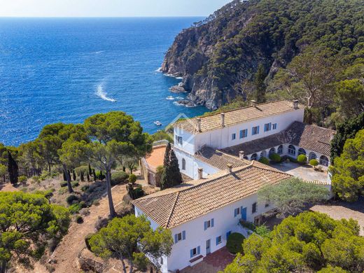 Villa Tamariu, Província de Girona