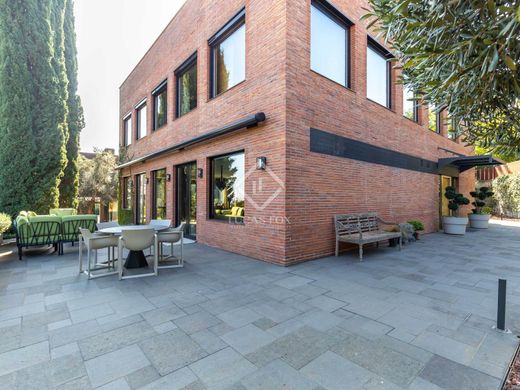 ‏וילה ב  Esplugues de Llobregat, Província de Barcelona