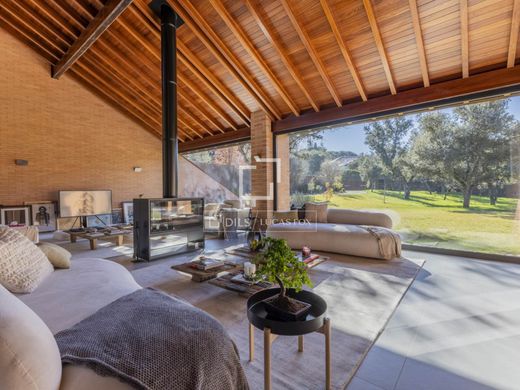 Villa in Pozuelo de Alarcón, Province of Madrid