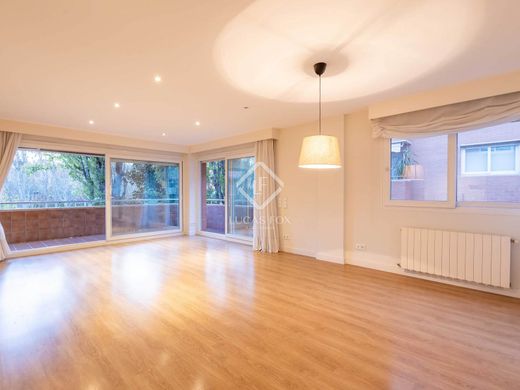 Piso / Apartamento en Sant Cugat, Provincia de Barcelona