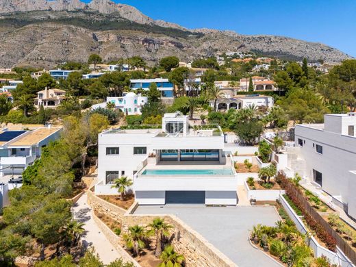 Villa in Altea, Alicante