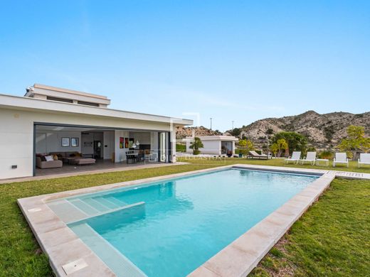 Villa in Mutxamel, Alicante