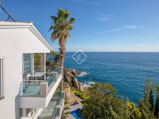 Villa in Lloret de Mar, Province of Girona