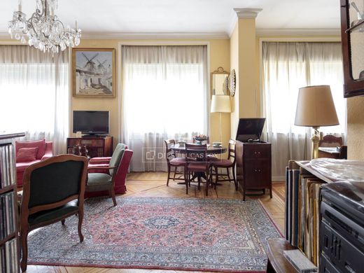 Apartment / Etagenwohnung in Madrid, Provinz Madrid