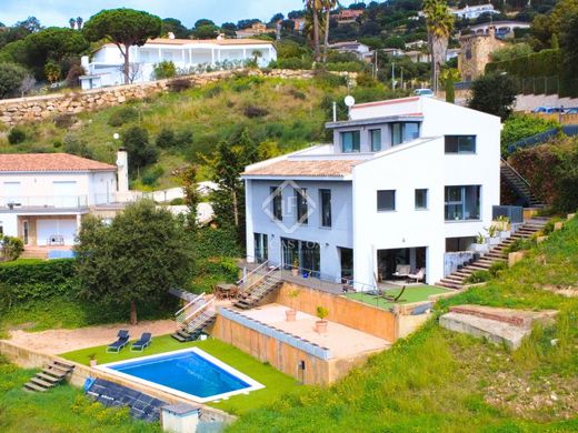 Villa in Castell-Platja d'Aro, Province of Girona