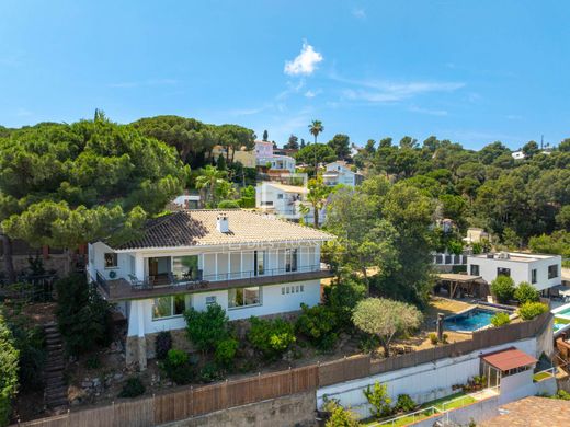 Villa Cabrils, Província de Barcelona