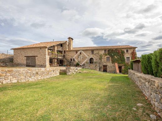 Country House in Sales de Llierca, Province of Girona