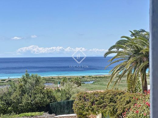 Villa in Alaior, Balearen