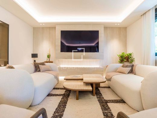 Apartment / Etagenwohnung in Madrid, Provinz Madrid