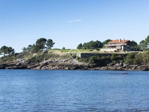 Villa in Muros, Provincia da Coruña