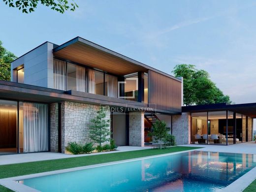 Villa in Boadilla del Monte, Province of Madrid