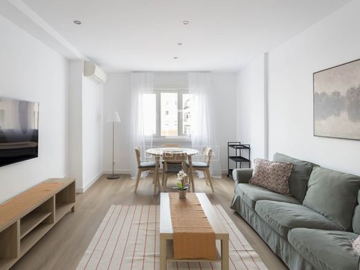 Apartment / Etagenwohnung in Madrid, Provinz Madrid