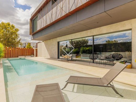 ﻓﻴﻼ ﻓﻲ Boadilla del Monte, Provincia de Madrid