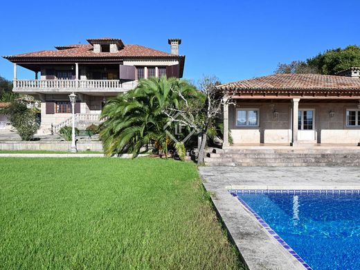 Villa in Nigrán, Pontevedra