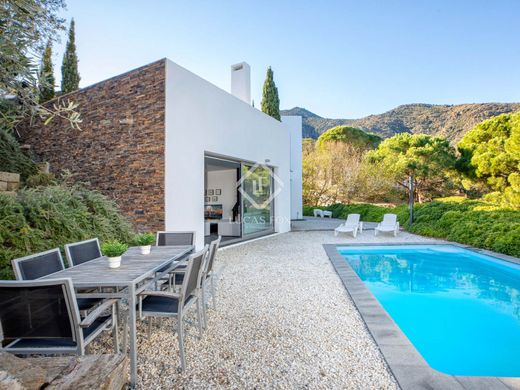 빌라 / la Selva de Mar, Província de Girona