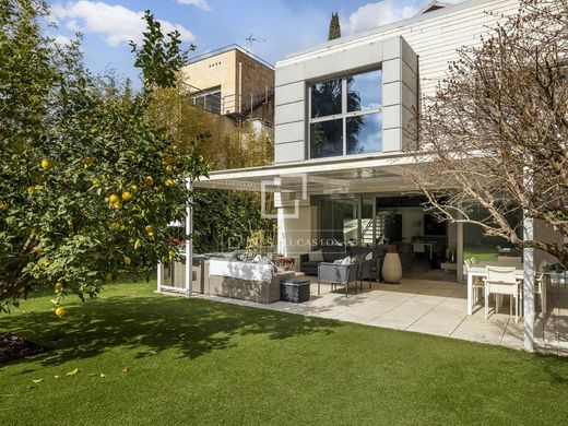 Villa in Barcelona, Provinz Barcelona